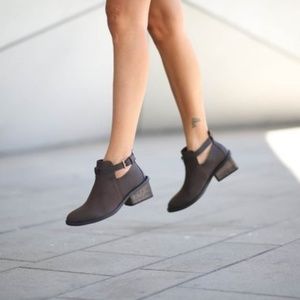 Brown Leather Handmade Ankle Boots